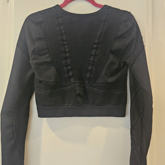 Fabletics Compressive Top - Picture 2 of 2